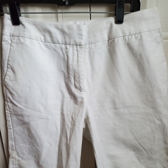 Liz Claiborne - Picture 2 of 4